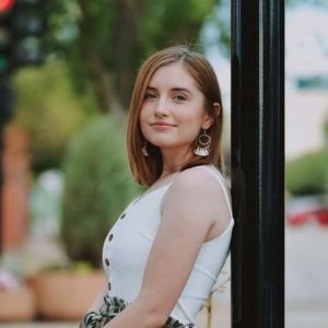 Meet your Posher, Kara